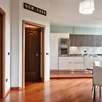 Cenisia & Porta Susa Roomy Flat