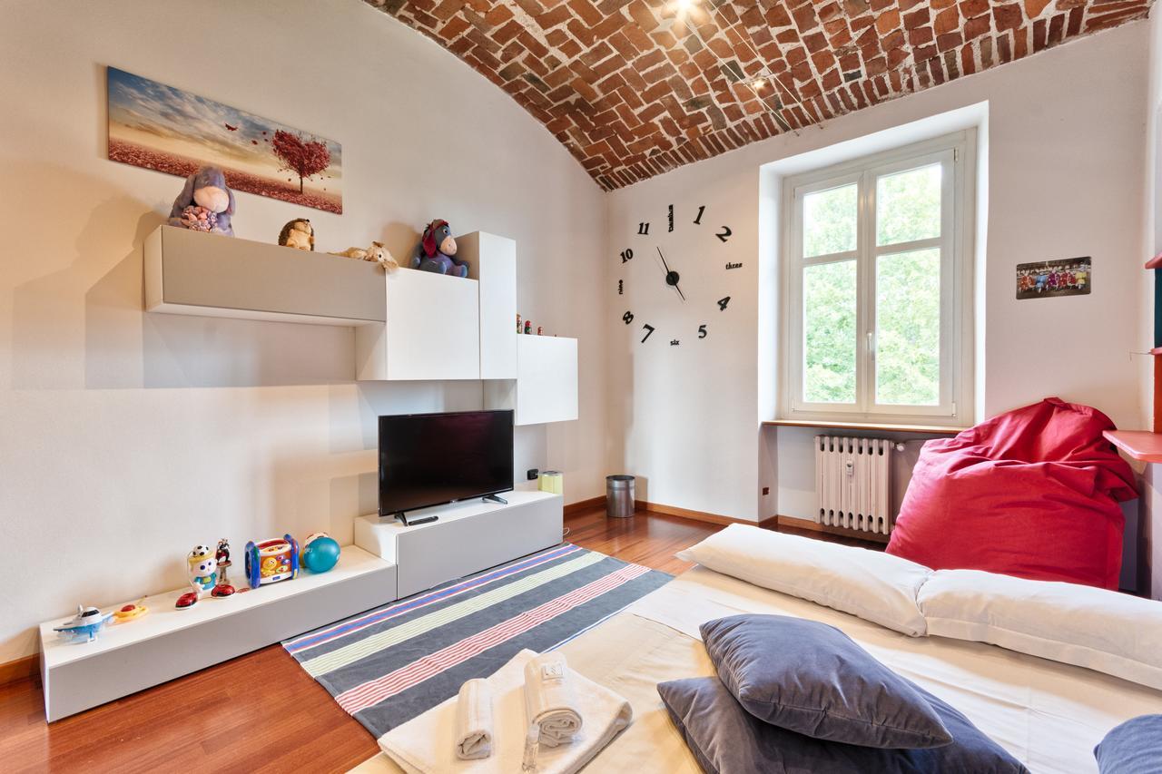 Apartament Cenisia & Porta Susa Roomy Flat Turyn